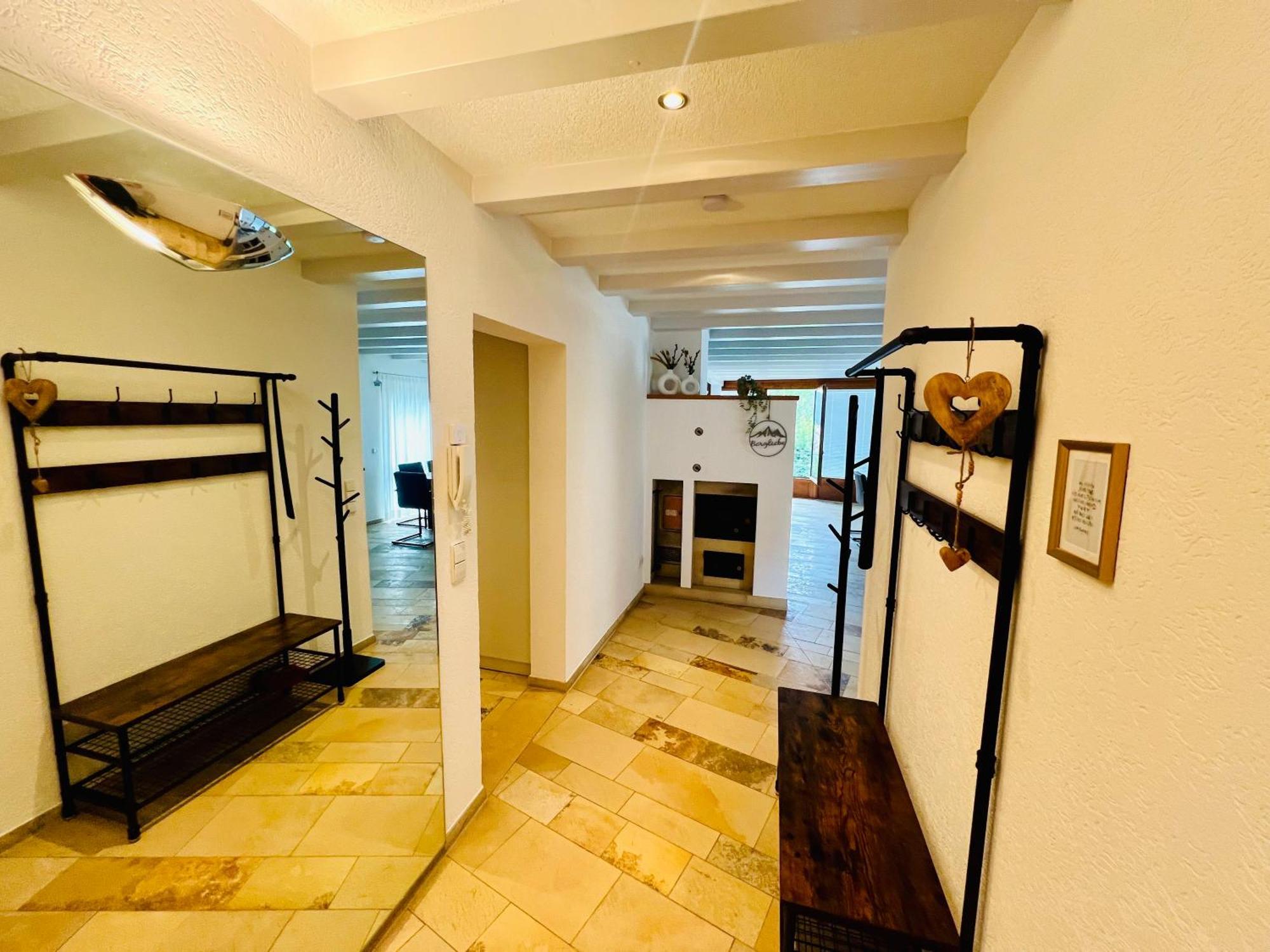 Ferienwohnung Panoramablick Mit Privatparkplatz, 2 Balkone Und 1,5 Baeder Titisee-Neustadt Exterior foto