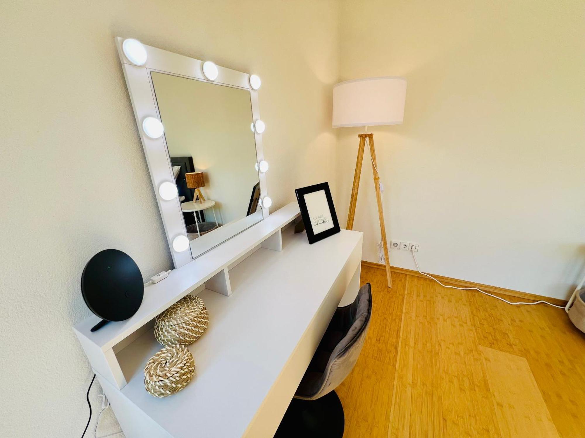 Ferienwohnung Panoramablick Mit Privatparkplatz, 2 Balkone Und 1,5 Baeder Titisee-Neustadt Exterior foto